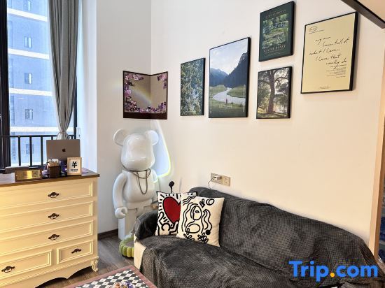 Дунгуань: Dali Light Luxury Apartment (Tianbao Subway Station)