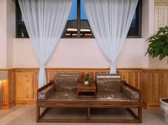 Баошань: Tengchong Cangxi Yuxu Hot Spring Hotel