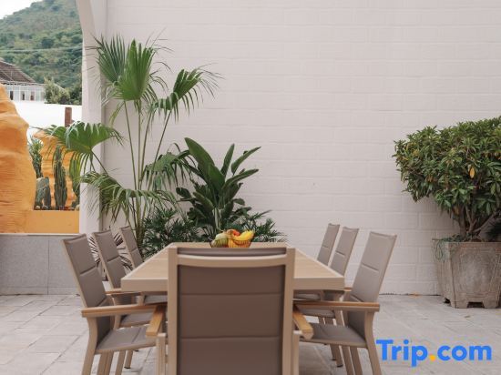 Дали: Dali Yixinyuan Hot Spring Homestay (Xiashankou Branch)