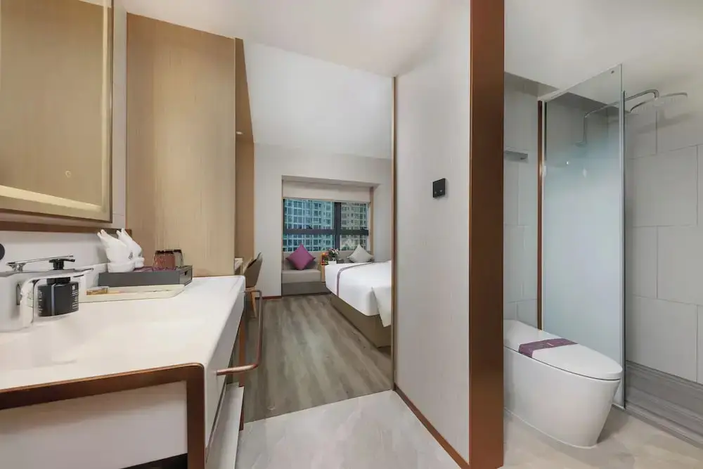 Шэньчжэнь: Elong Hotel Shenzhen South China City
