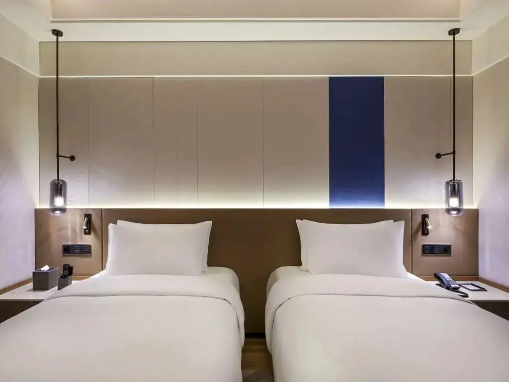 Шанхай: Novotel Shanghai Jingan