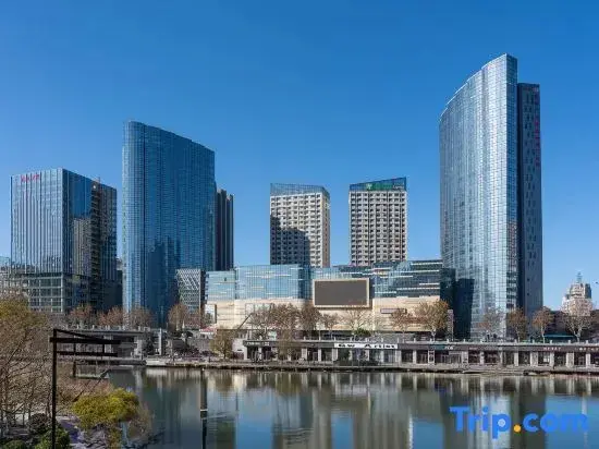 Вэйфан: Holiday Inn Express Weifang Center (Weifang Station Taihuacheng Branch)
