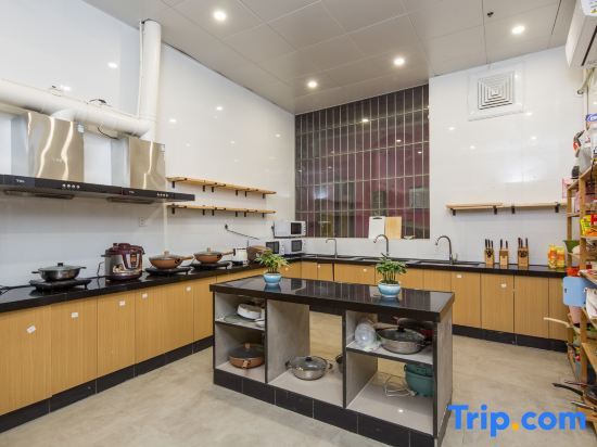 Шэньчжэнь: Zhuwo Apartment (Shenzhen Bao'an International Airport Guxu Subway Station)