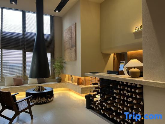 Чунцин: Senyu Hotel (Dazhulin River and City)