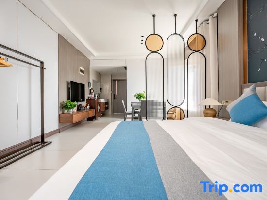 Дэхун: Ruili Chaodu International Jiahe Apartment