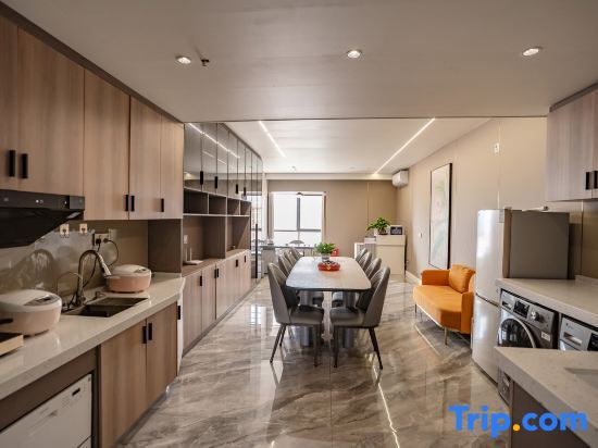 Дэхун: Ruili Chaodu International Jiahe Apartment