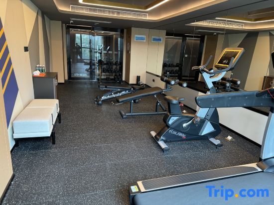 Ханчжоу: Holiday Inn Express Hangzhou Qianjiang Century City