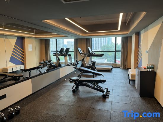Ханчжоу: Holiday Inn Express Hangzhou Qianjiang Century City