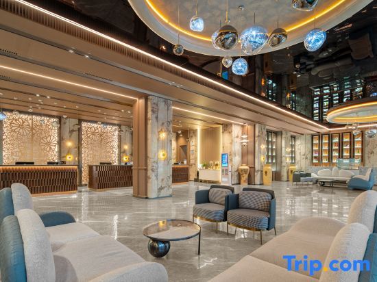 Санья: San Ya  Bay  Earl Park Hyatt Hotel
