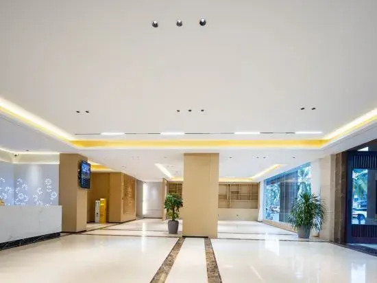 Lanyang: Liqi·Yu Hotel (Yuzhou Nadazhen Summer Plaza)
