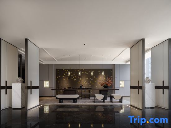Чунцин: V-Continent Chongqing Executive Apartment