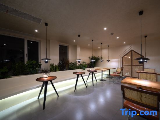 Дали: Yujiaren Seaview Resort Hotel (Erhai Shuanglang Branch)