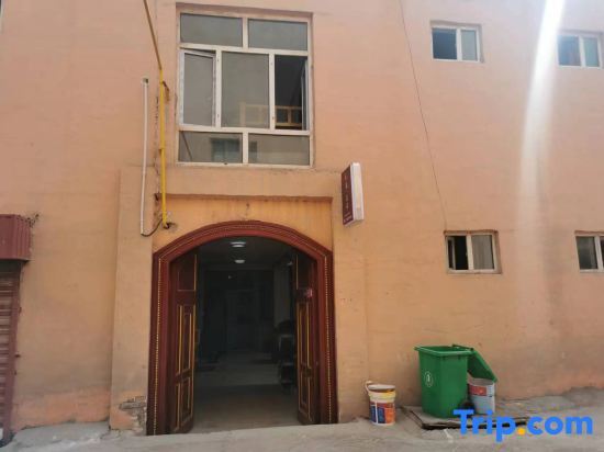 Zhuolan Homestay (Kashgar Wanda Plaza) — фото 1