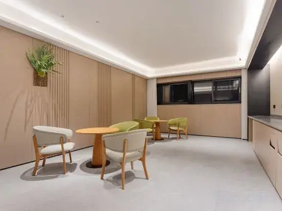 Чунцин: Ji Hotel (Busan University of Mechanical and Electrical)