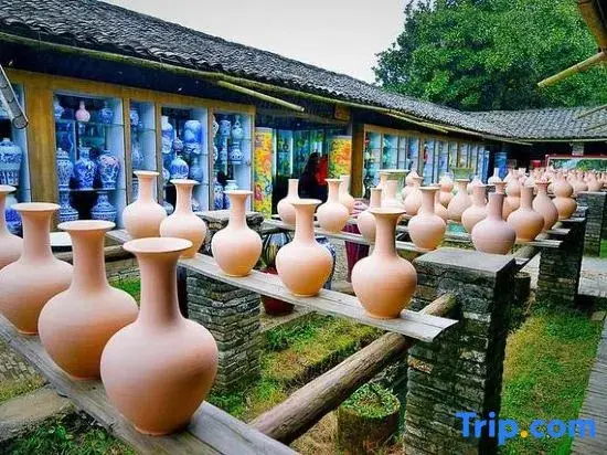 Цзиндэчжэнь: Jingtai Homestay (Jingdezhen People's Square Yuyao Factory)