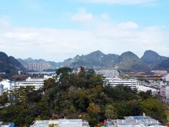 Байсе: Yu Xiaozhan Homestay (Longtan Wetland Park Branch)