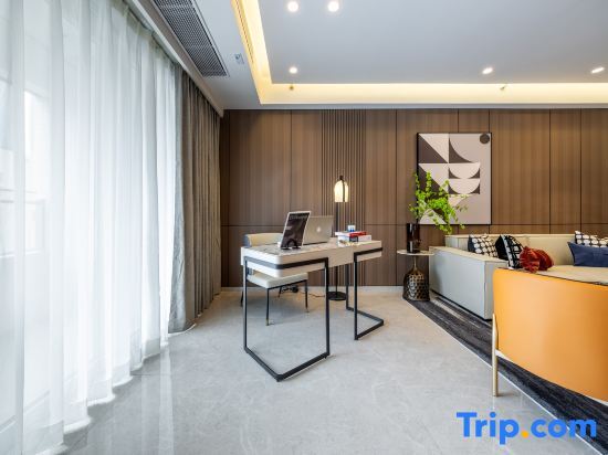 Шэньчжэнь: BORISI Home Entertainment  Residence (Shenzhen Exhibition Center Gangxia Subway Station Store)