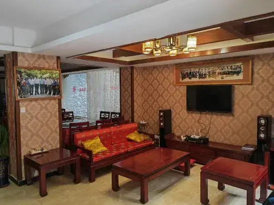 Фэньи: Erma Homestay (Taoping Dongzhai No.2 Branch)