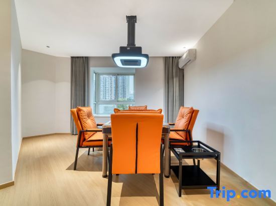 Хучжоу: Six-Dimensional Business Hotel Huzhou