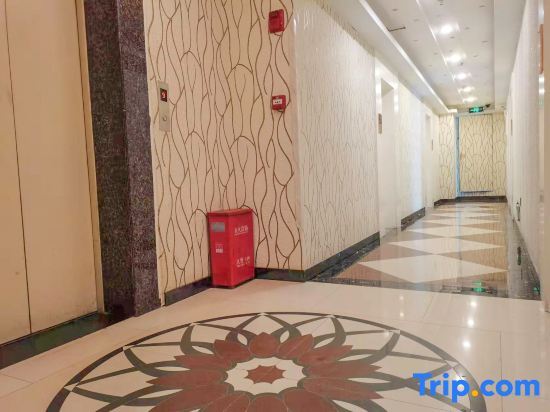 Хэнъян: Fuyang Jintian Boutique Hotel (Technology Inventor Square)