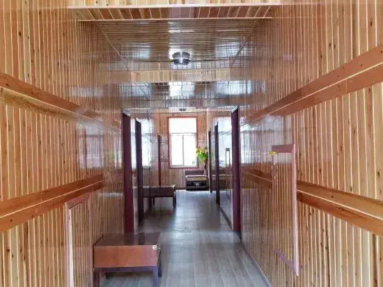Мяньян: Ameijia Tibetan Farmhouse