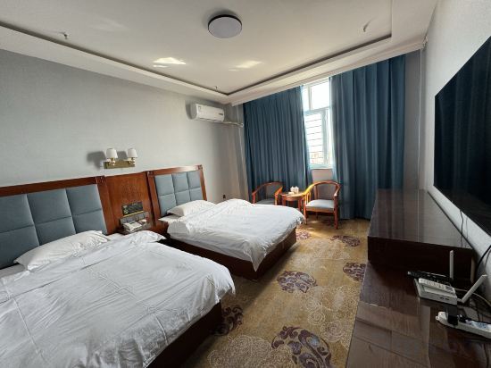 Байан-Нур: Urat Zhongqi World Wide Business Hotel