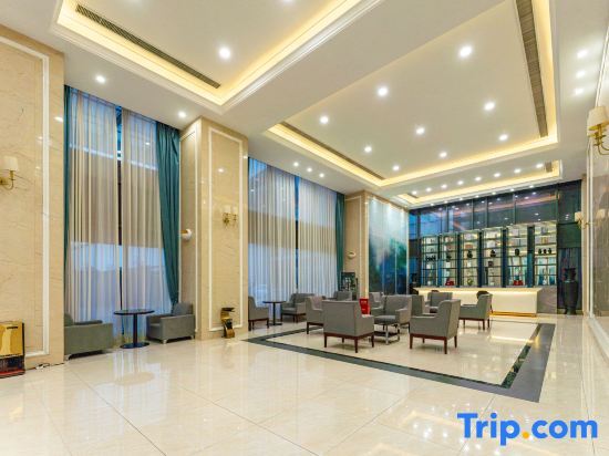 Цзинань: Zhangqiu InZong Garland Hotel