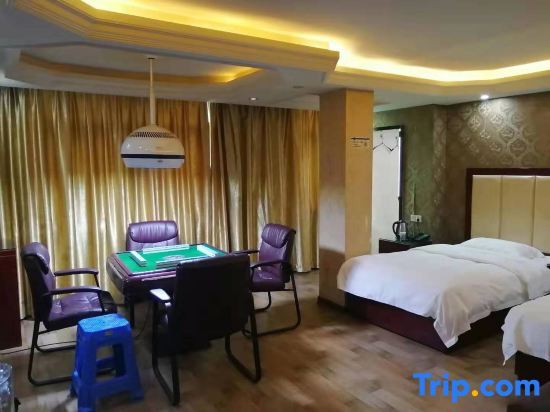 Иу: Dongyang Nuanyang Hotel