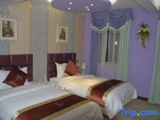 Чунцин: Chongqing Accord Theme Hotel