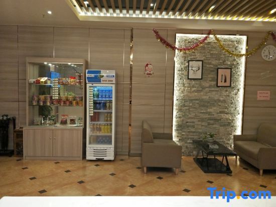 Фанчэнган: Yuanjia 365 Hotel Chain (Fangcheng Jialecheng Branch)