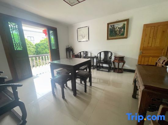 Хуаншань: Danguiyuan · Parent-child Holiday Homestay (Taohuatan Scenic Area Store)