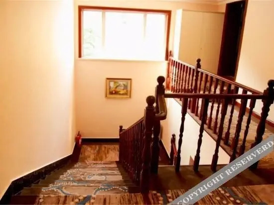 Далянь: Huaxuan Hotel (Dalian Qixin Street Branch)