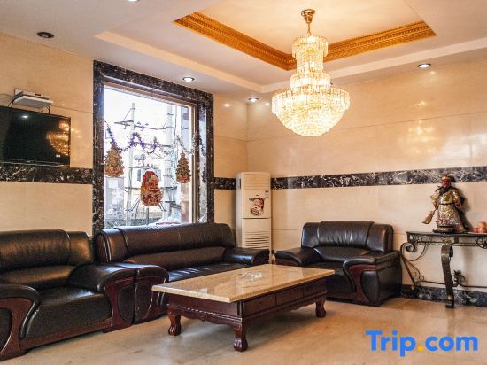 Циньхуандао: Lulong Jintai Business Hotel