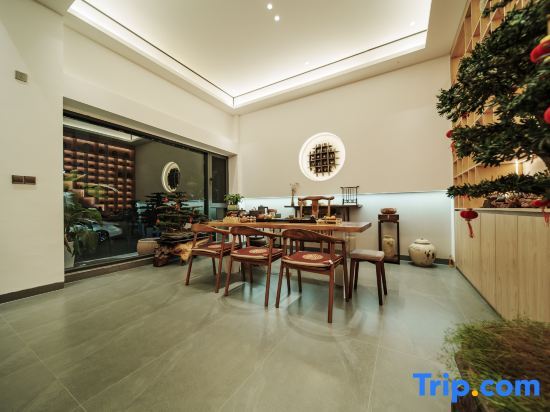 Мэнцзы: Qiwu Homestay (Jianshui Ancient City Small Train Branch)