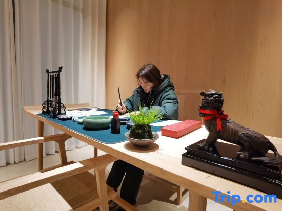 Чичжоу: │ Huizhou twilight │ Zen Yunyin │ Designer Courtyard B&B