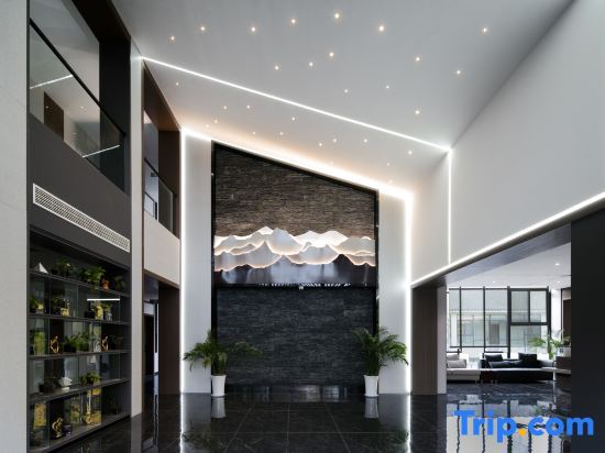 Анькан: Ankang Wuhu Yuyin Resort Hotel