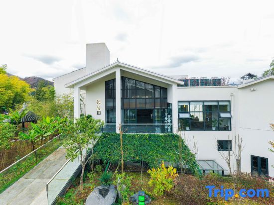 Анькан: Ankang Wuhu Yuyin Resort Hotel