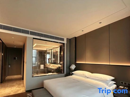 Хуаншань: Holiday Inn Express Baihang (Huangshan Scenic Area Transfer Center)