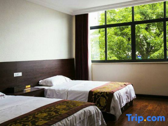 Чунцин: Shizhu Yijia Hotel