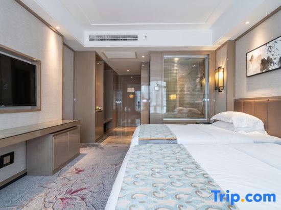 Саньмин: Minguang Hotel