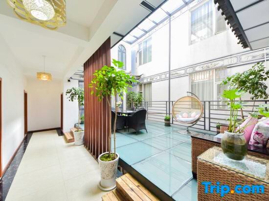 Дали: Meet Huakai Smart Homestay (Dali Ancient City South Gate Branch)
