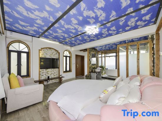 Дали: Meet Huakai Smart Homestay (Dali Ancient City South Gate Branch)
