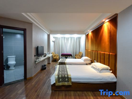 Тайчжоу: Tiantai Jiahao Business Hotel
