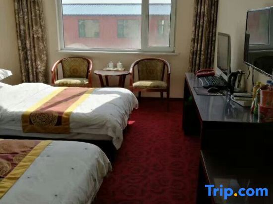 Юньчэн: Linyi Jinyuan Hotel