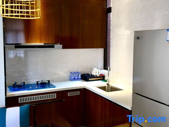 Фошань: Xinglun International Apartment (Foshan Meidi Wuhu Shop)