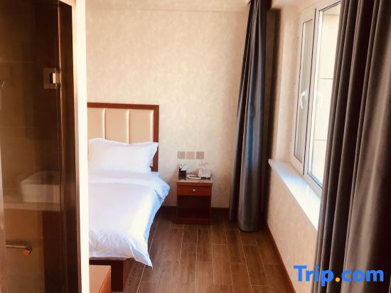 Харбин: Harbin Mingju Hotel