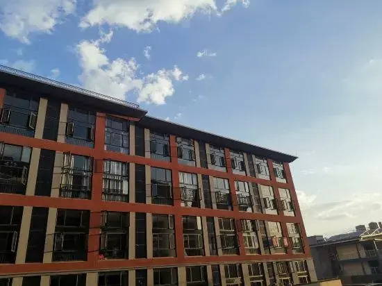 Пуэр: YU MI  PU Apartment   ER  ZHONG XIN  DIAN