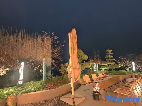Чэнду: Qingcheng Mountain Nanke Yimeng Private Tang Homestay