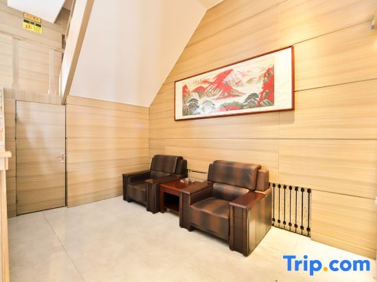 Хэйхэ: Bei'an Huilong Business Hotel
