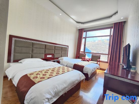 Лангмуси: Langmusi Zhuzong Hotel